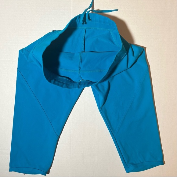 Lorna Jane Blue Capri Leggings with Front Zipper Pocket Sz S - Picture 3 of 5